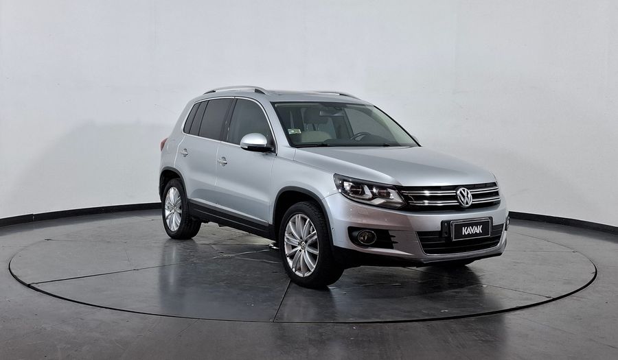 Volkswagen Tiguan 2.0 ELEGANCE TSI TIPTRONIC 4X4 Suv 2016