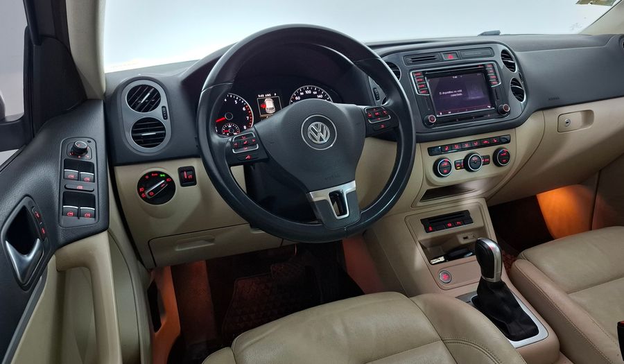 Volkswagen Tiguan 2.0 ELEGANCE TSI TIPTRONIC 4X4 Suv 2016