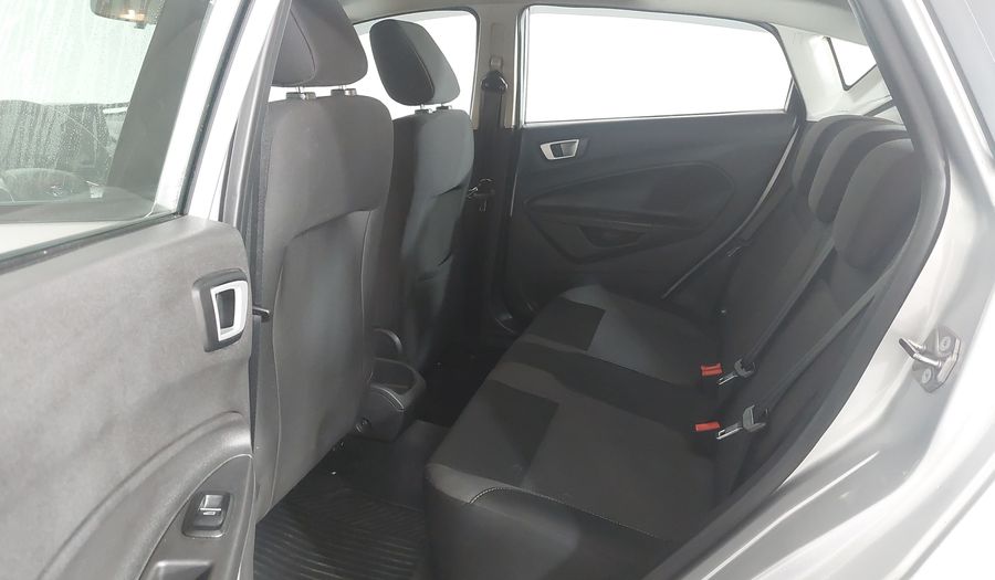 Ford Fiesta TIVCT SEL Hatchback 2018