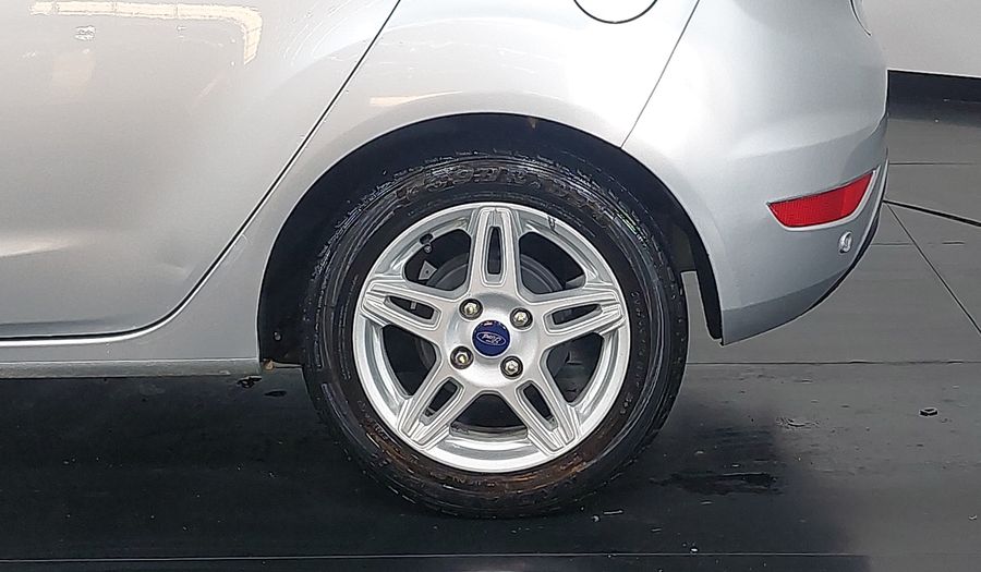 Ford Fiesta TIVCT SEL Hatchback 2018