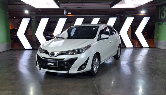 Toyota • Yaris