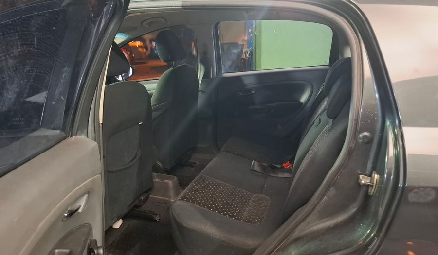 Fiat Punto HLX 1.8 Hatchback 2010