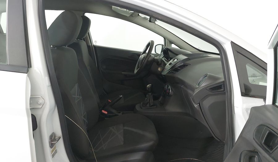 Ford Fiesta SE HATCH Hatchback 2016