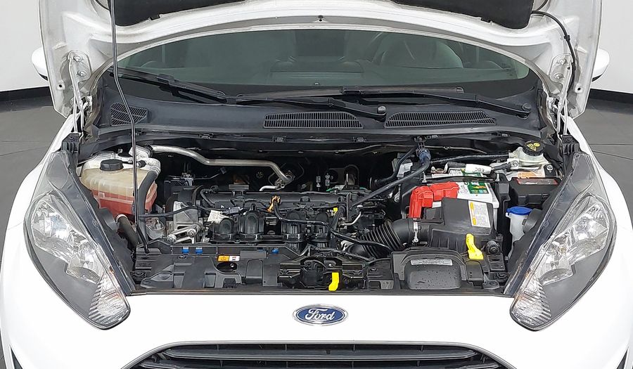 Ford Fiesta SE HATCH Hatchback 2016