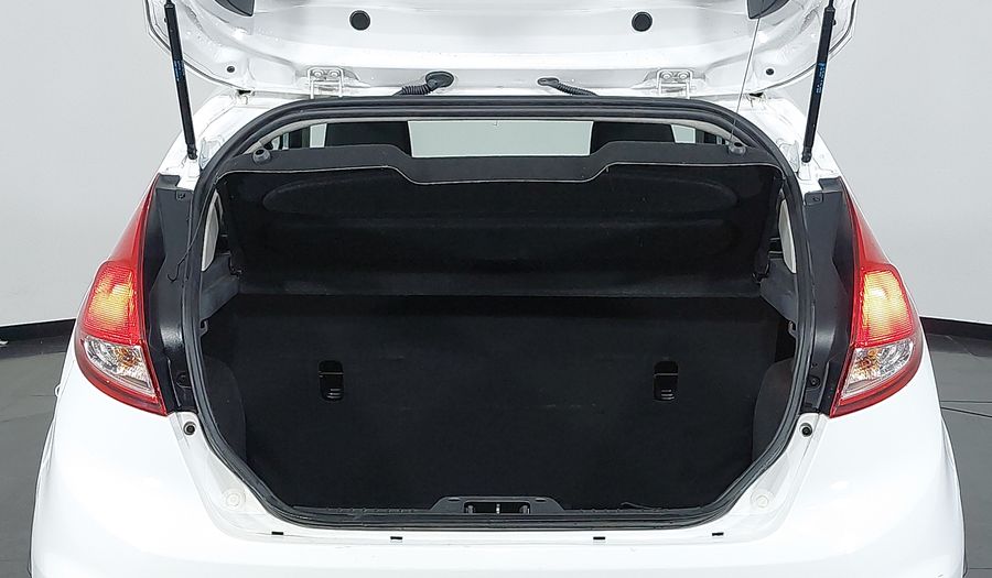 Ford Fiesta SE HATCH Hatchback 2016