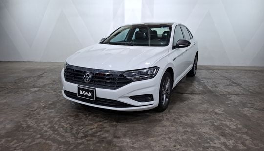 Volkswagen • Jetta