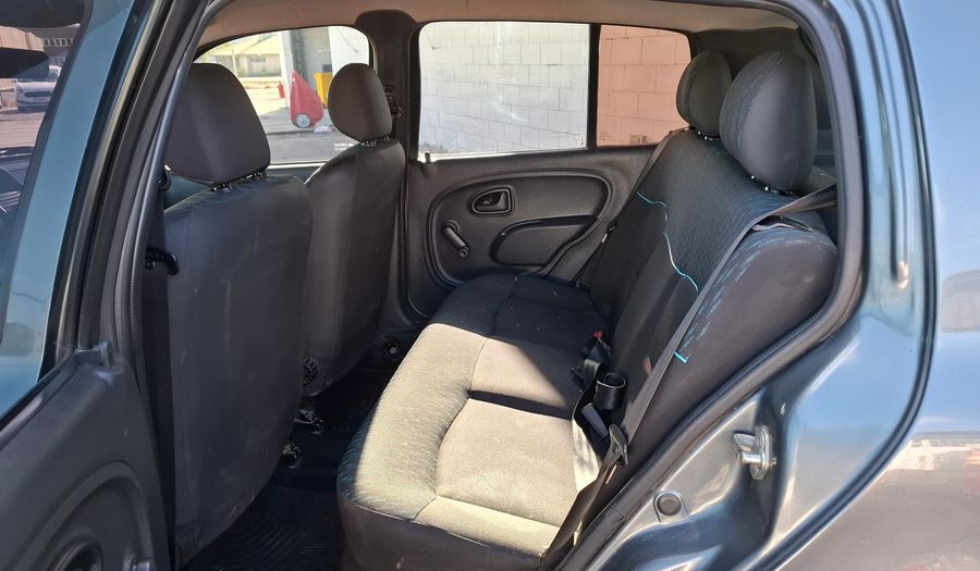Renault Clio 1.1 DYNAMIQUE SAT Hatchback 2015
