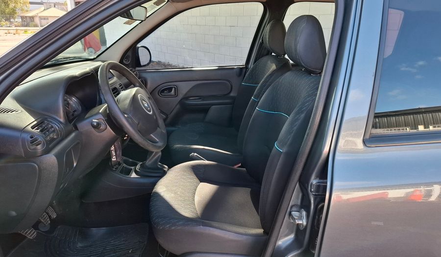 Renault Clio 1.1 DYNAMIQUE SAT Hatchback 2015