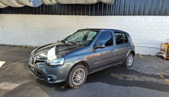 Renault • Clio
