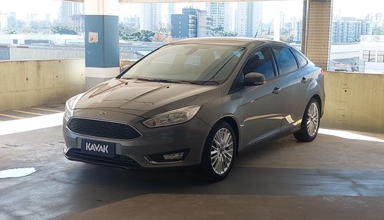 Ford • Focus