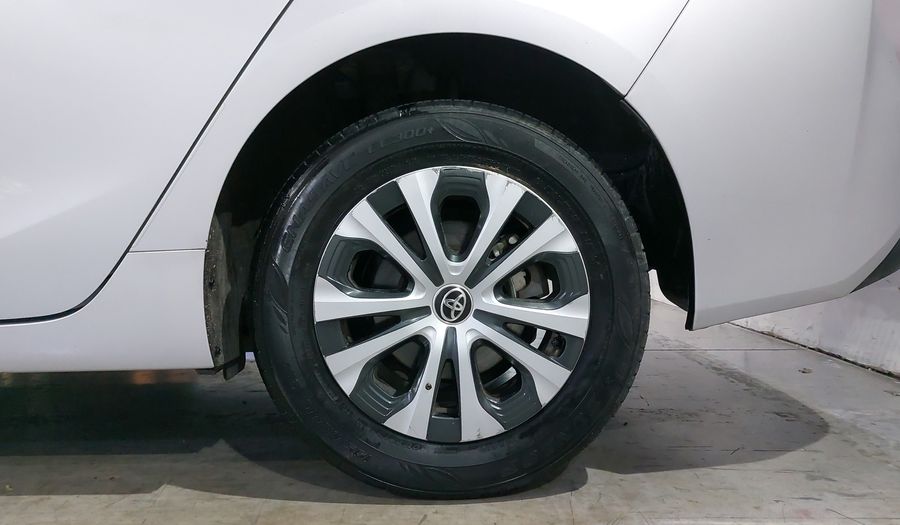 Toyota Prius 1.8 HEV PREMIUM AUTO Hatchback 2022