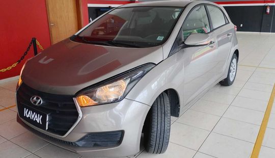 Hyundai • HB20