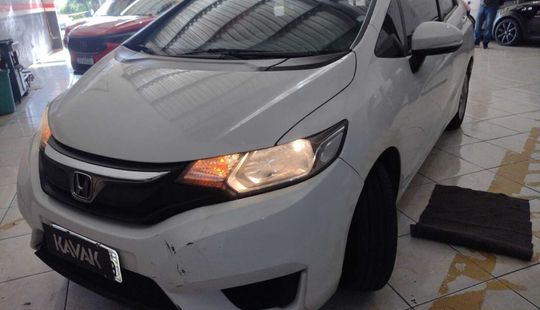 Honda • Fit