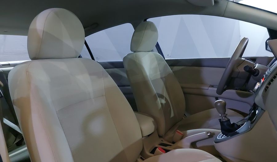 Nissan Sentra 2.0 EMOTION TM Sedan 2012