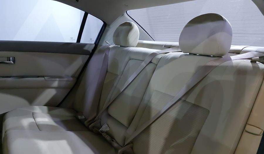 Nissan Sentra 2.0 EMOTION TM Sedan 2012