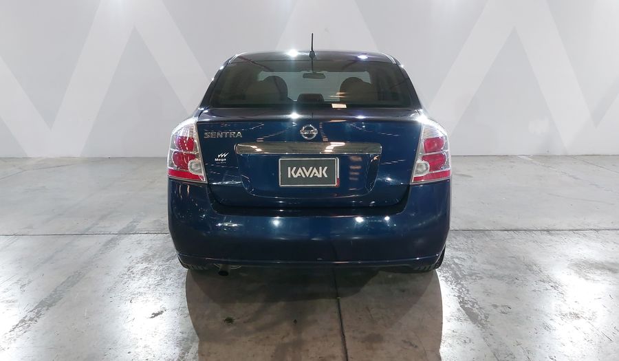 Nissan Sentra 2.0 EMOTION TM Sedan 2012