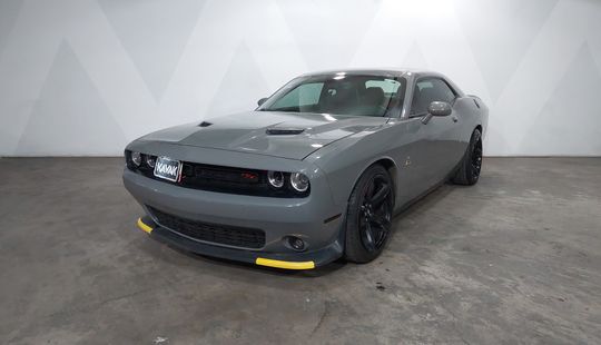 Dodge • Challenger
