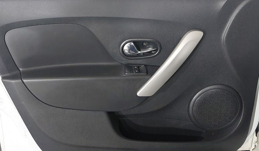 Renault Sandero EXPRESSION Hatchback 2017