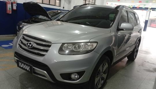 Hyundai • Santa Fe
