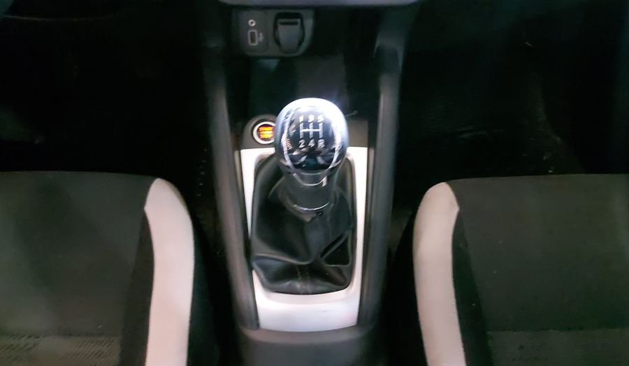 Nissan Versa 1.6 ADVANCE Sedan 2020