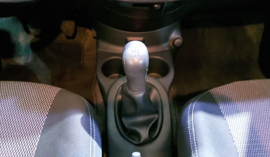 Nissan Versa 1.6 ADVANCE Sedan 2019