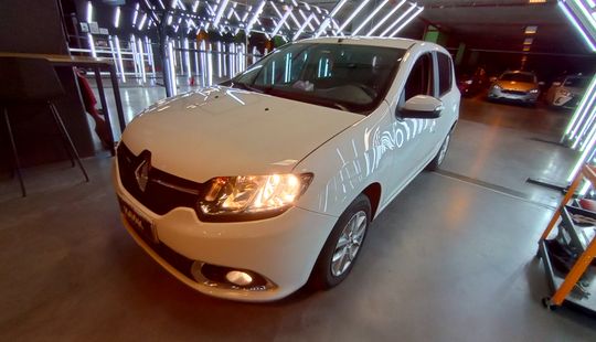 Renault • Sandero