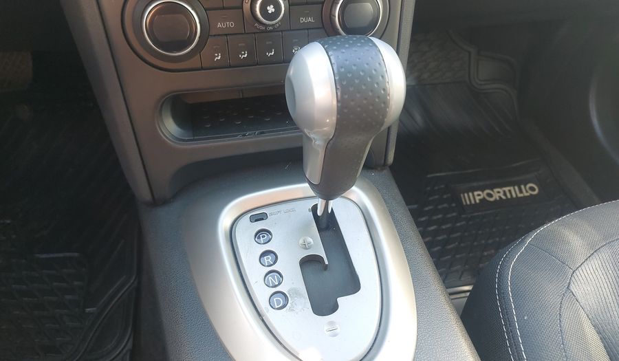 Nissan Qashqai 2.0 AUTO CIDEF 4X2 Suv 2012