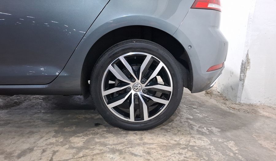 Volkswagen Golf 1.4 HIGHLINE DCT Hatchback 2020