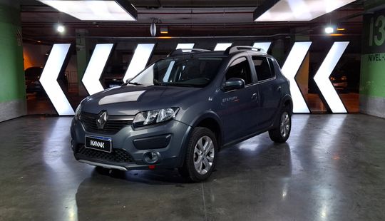 Renault • Sandero Stepway