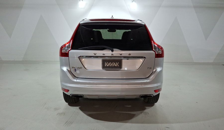 Volvo Xc60 2.0 ADDITION PLUS T5 AT Suv 2016