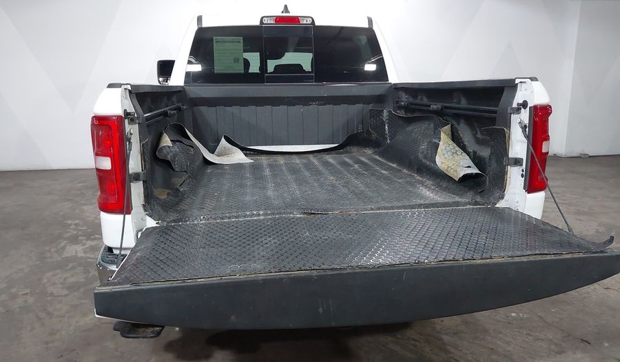 Ram 1500 3.6 MHEV BIGHORN AUTO 4WD Pickup 2025