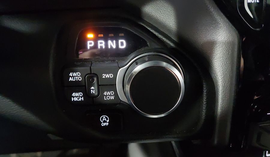 Ram 1500 3.6 MHEV BIGHORN AUTO 4WD Pickup 2025