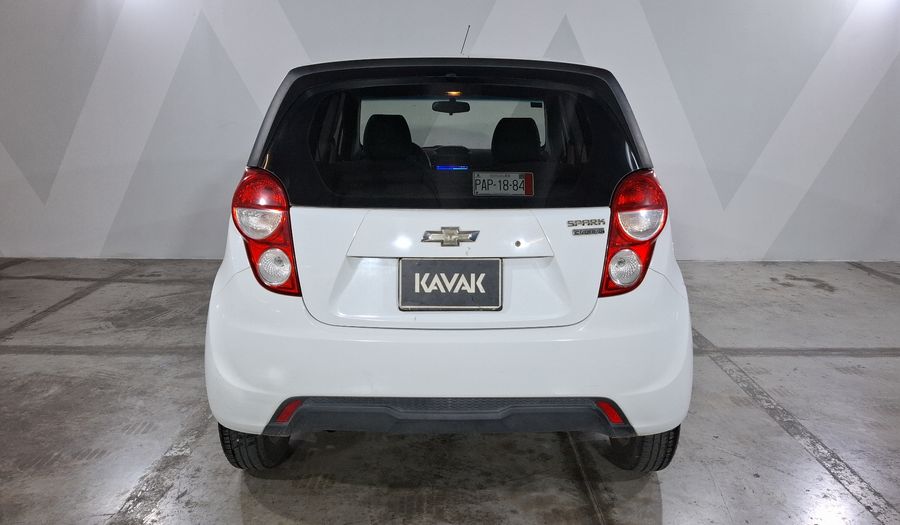 Chevrolet Spark Classic 1.2 LS A MT Hatchback 2016