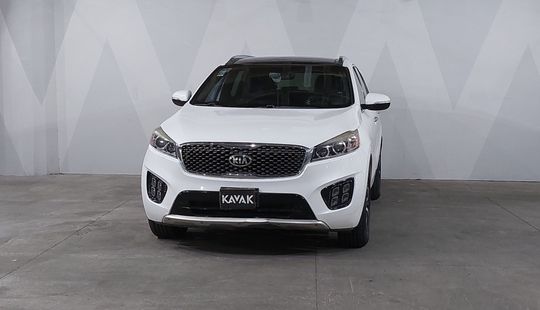 Kia • Sorento