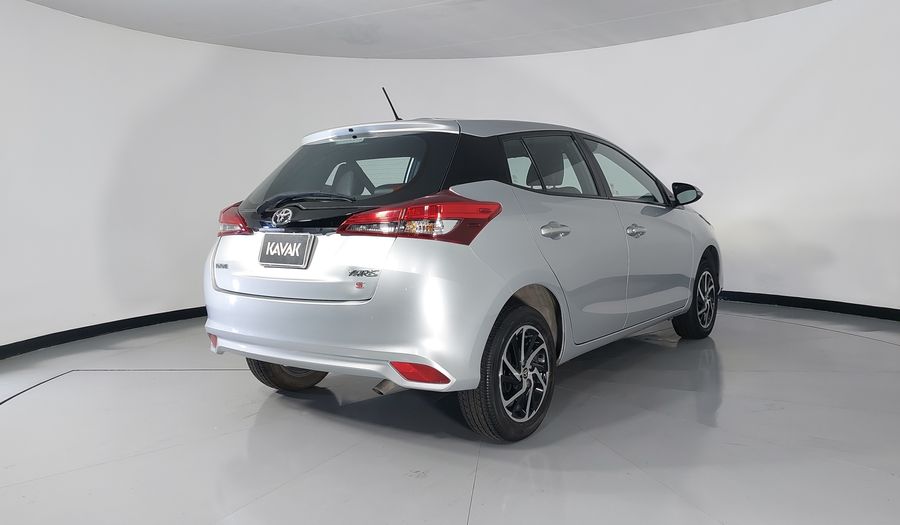 Toyota Yaris 1.5 S CVT Hatchback 2022