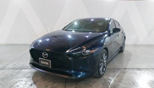 Mazda • Mazda 3