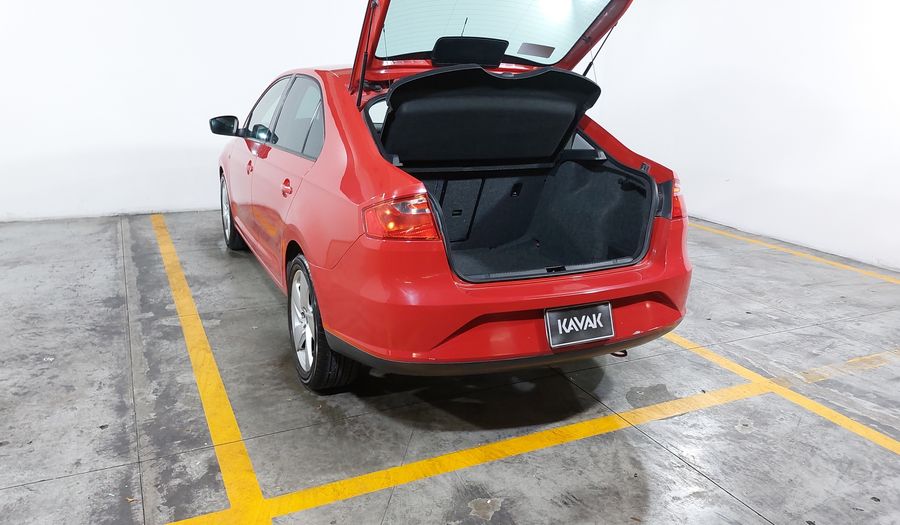 Seat Toledo 1.4 TSI STYLE DSG Sedan 2013
