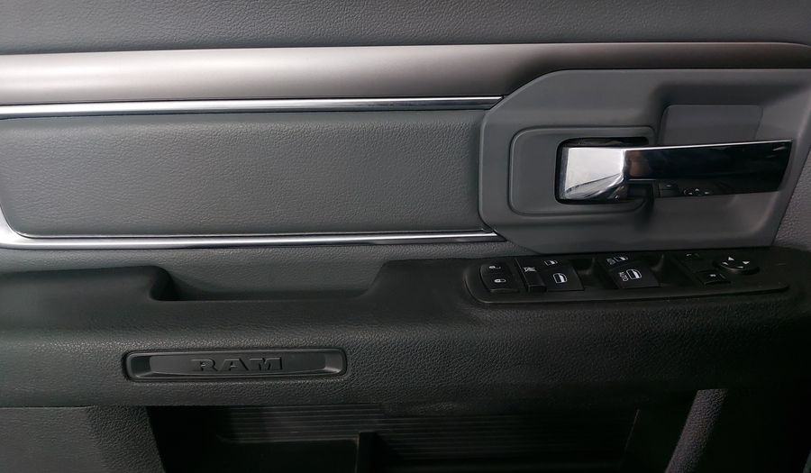 Ram 1500 5.7 HEMI SPORT CREW CAB 4X4 V8 8AT Pickup 2022