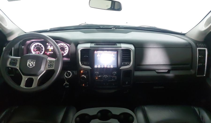 Ram 1500 5.7 HEMI SPORT CREW CAB 4X4 V8 8AT Pickup 2022