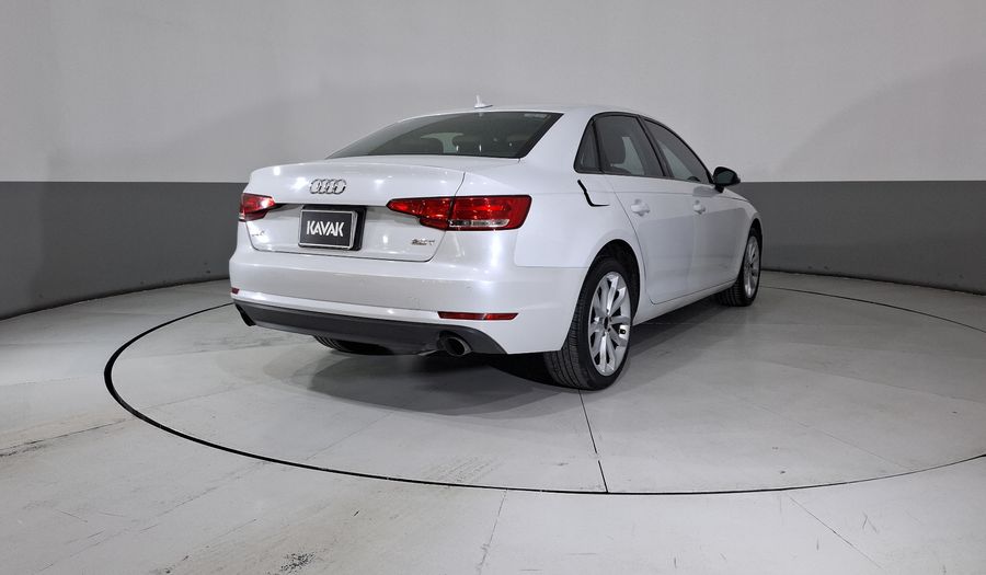 Audi A4 2.0 TFSI DYNAMIC S-TRONIC Sedan 2017