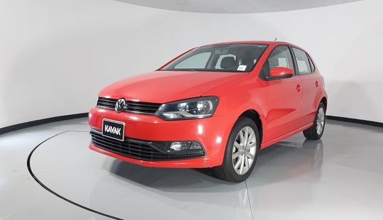Volkswagen • Polo