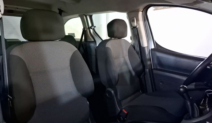 Peugeot Partner Tepee 1.6 HDI TURBO TEPEE 4P Minivan 2019