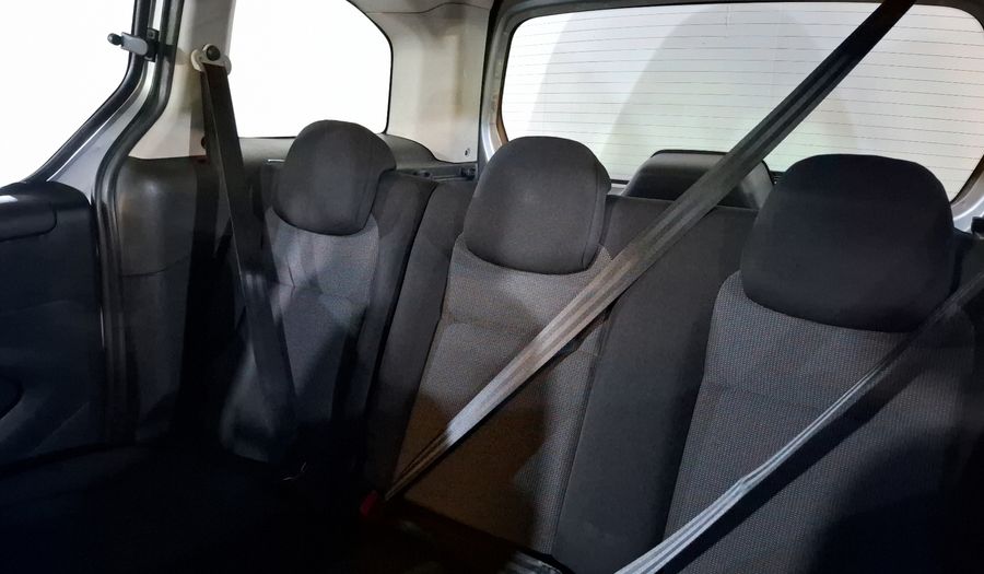 Peugeot Partner Tepee 1.6 HDI TURBO TEPEE 4P Minivan 2019