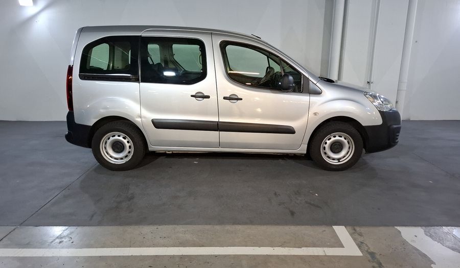 Peugeot Partner Tepee 1.6 HDI TURBO TEPEE 4P Minivan 2019