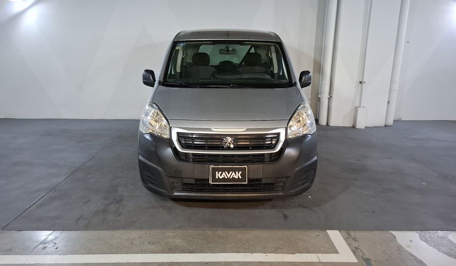 Peugeot Partner Tepee 1.6 HDI TURBO TEPEE 4P Minivan 2019