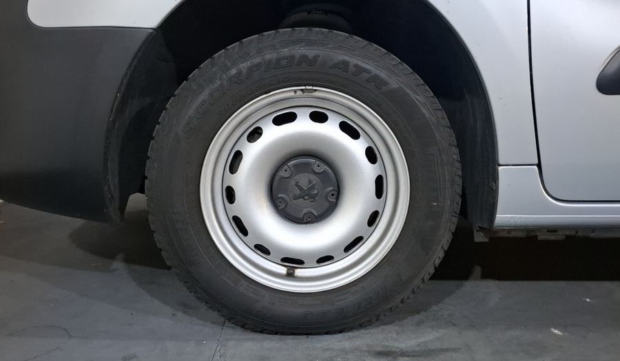 Peugeot Partner Tepee 1.6 HDI TURBO TEPEE 4P Minivan 2019