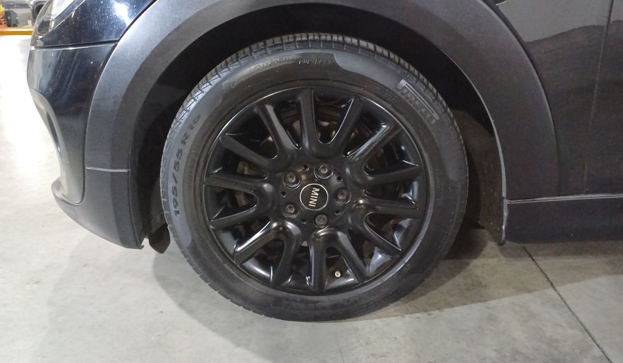 Mini Cooper 1.5 COOPER CHILI AT Hatchback 2016