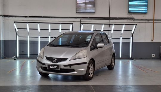 Honda • Fit