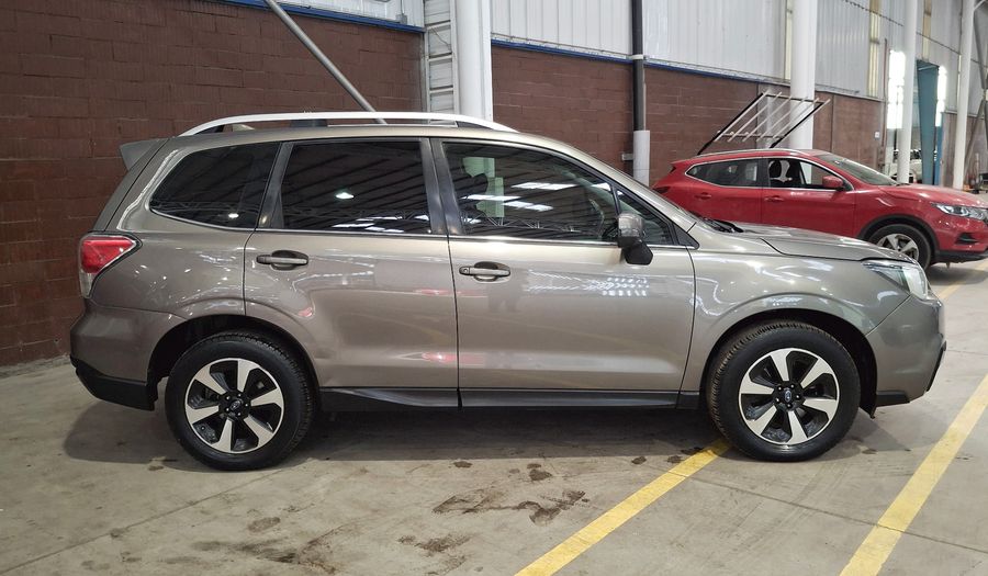 Subaru Forester 2.0D CVT XS 4WD Suv 2017