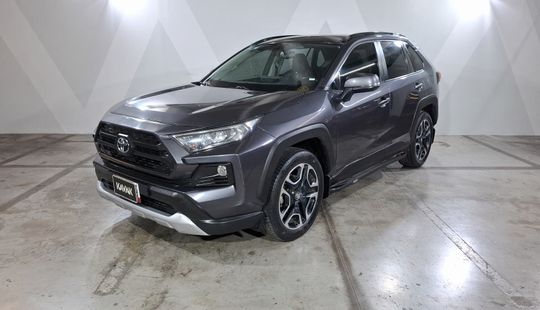 Toyota • RAV4